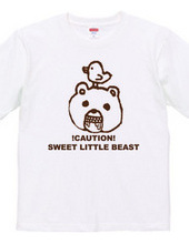 Mr. bear loose character t-shirt