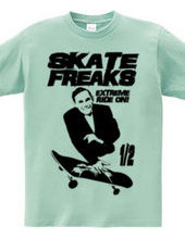 SKATE FREAKS