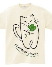 Clover of the cat and yotsuba