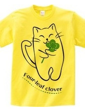 Clover of the cat and yotsuba