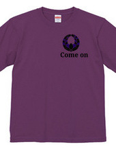 come on family crest T-shirt